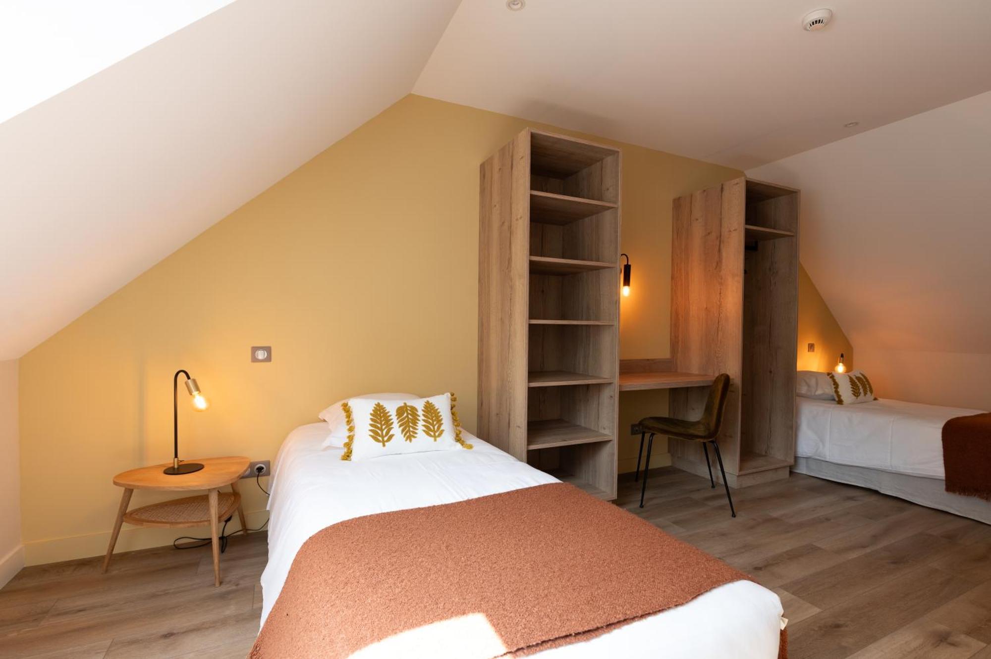 Hotel Les Cotonnades Lorient Esterno foto