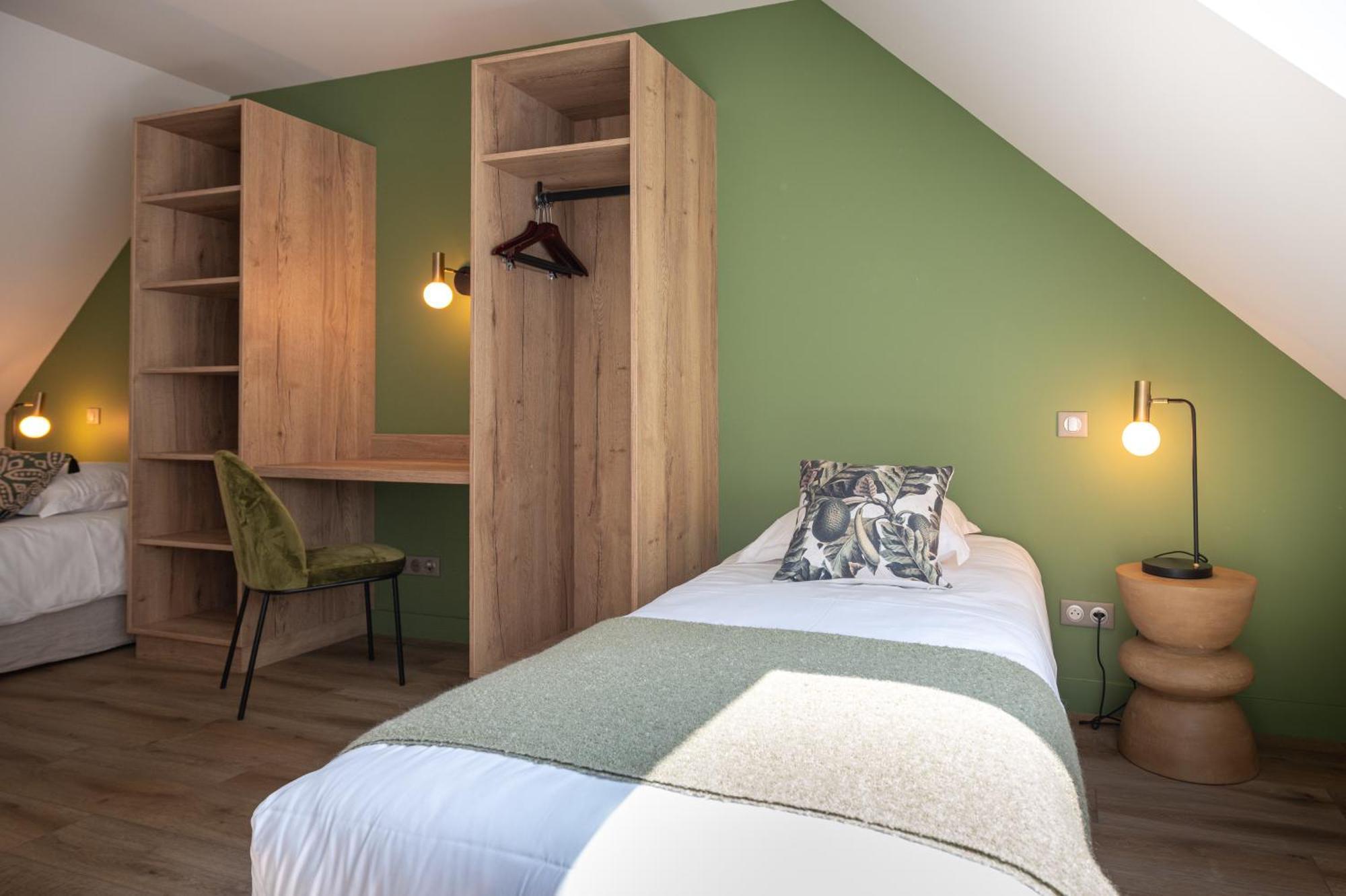 Hotel Les Cotonnades Lorient Esterno foto